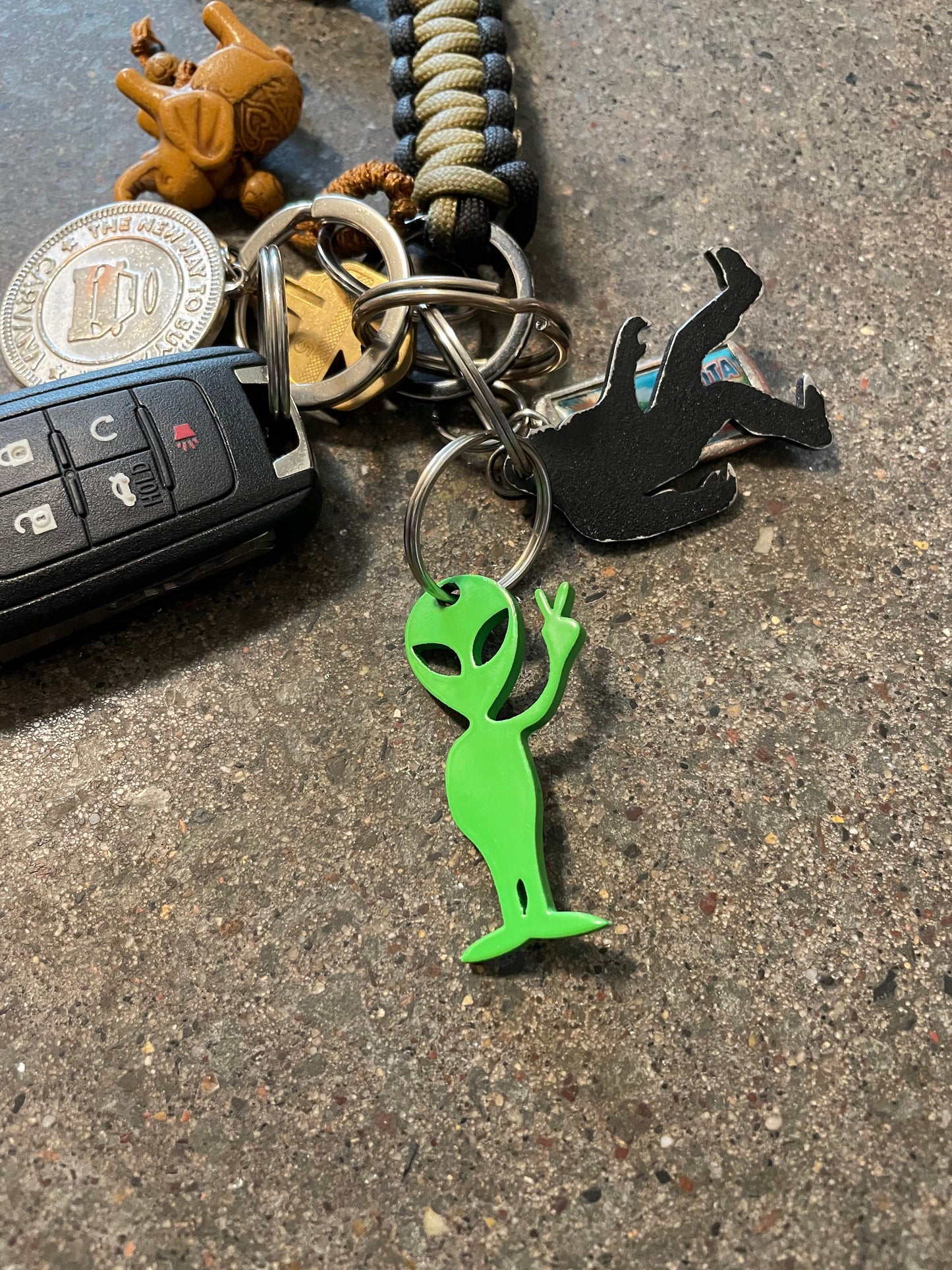 Squatchin' Country ALIEN heavy duty steel keychain - fast shipping!