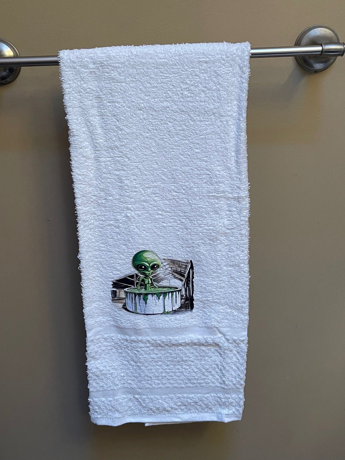 Bathing Alien wash rag, hand towel, bath towel set or individual - bathroom decor
