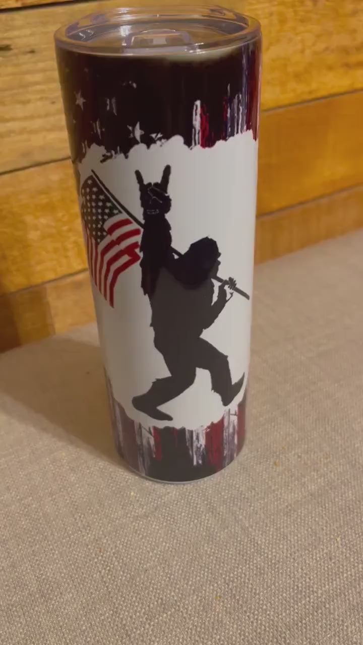 Wildlife Bigfoot, moose, bear, wolf, northern lights 20oz tumblers