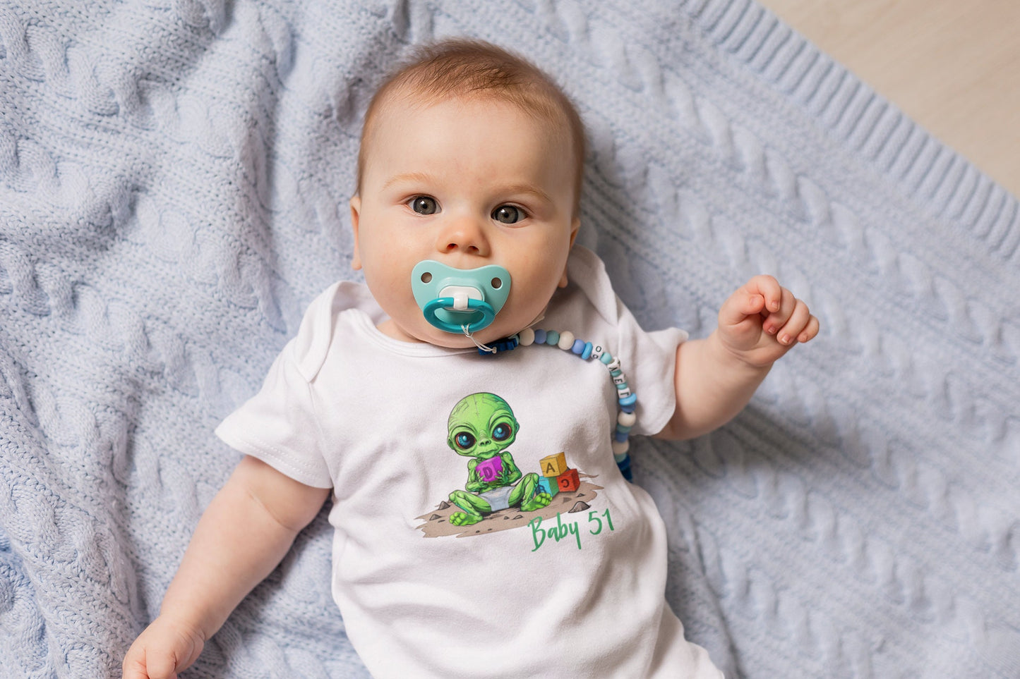 One piece baby body suit with snap crotch - Baby 51 alien design