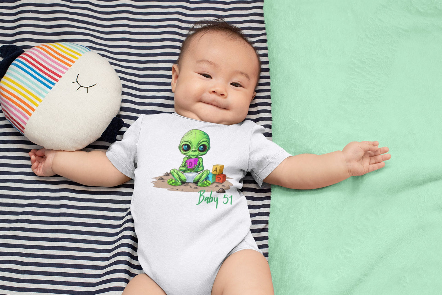 One piece baby body suit with snap crotch - Baby 51 alien design